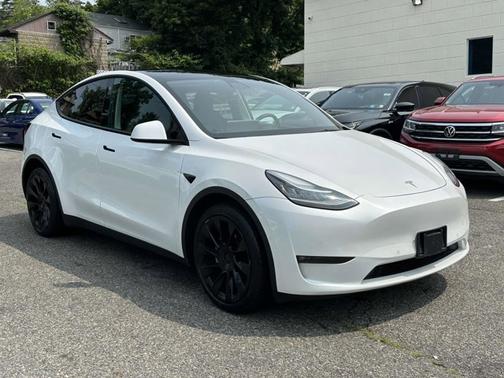 2022 Tesla Model Y Long Range