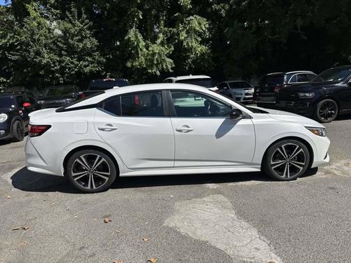 2022 Nissan Sentra SR