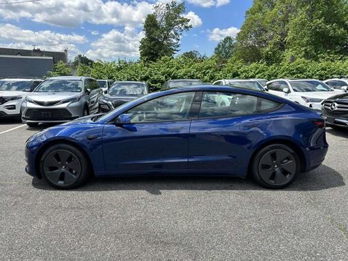 2022 Tesla Model 3 Long Range
