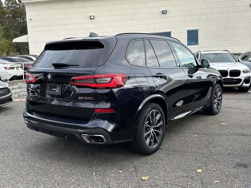 2020 BMW X5 M50i