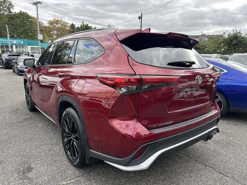 2023 Toyota Highlander XSE