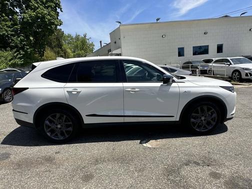 2022 Acura MDX w/A-Spec Package