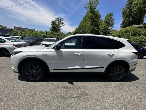 2022 Acura MDX w/A-Spec Package