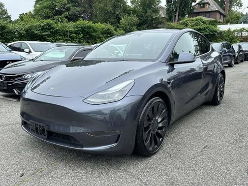 2023 Tesla Model Y Performance