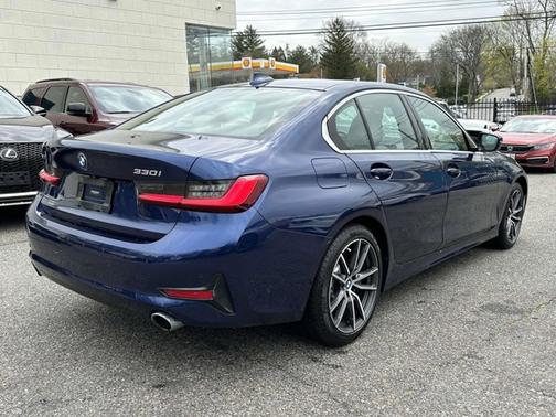 2020 BMW 330 i xDrive