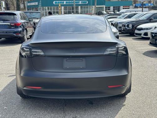 Black 2022 Tesla Model 3 Performance