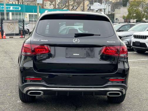 2022 Mercedes-Benz GLC 300 Base