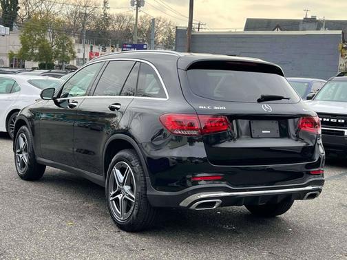 2022 Mercedes-Benz GLC 300 Base
