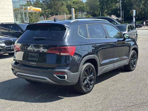 2022 Volkswagen Taos SE