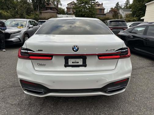 2020 BMW 740 740i xDrive