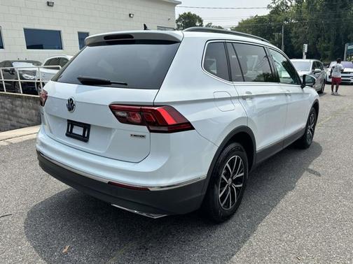 2021 Volkswagen Tiguan 2.0T SE