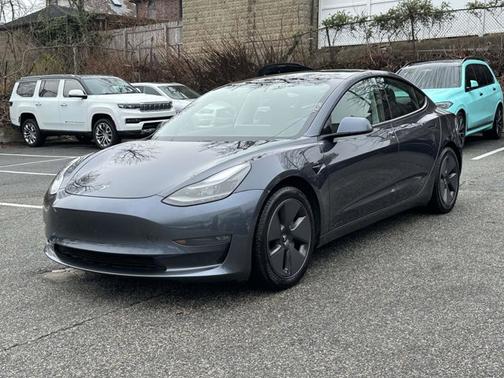 Gray 2021 Tesla Model 3 Long Range