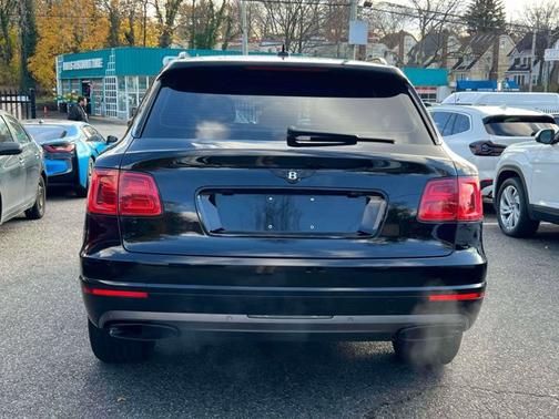 2018 Bentley Bentayga W12 Signature