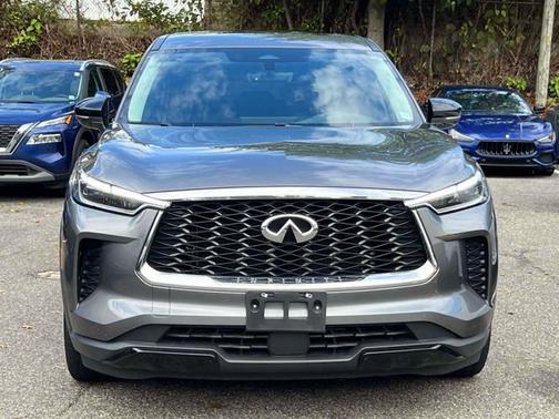 2023 INFINITI QX60 PURE