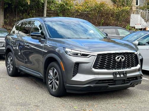 2023 INFINITI QX60 PURE