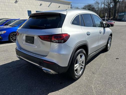 2021 Mercedes-Benz GLA 250 Base 4MATIC