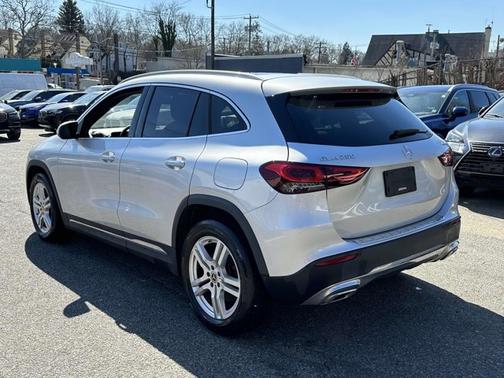 2021 Mercedes-Benz GLA 250 Base 4MATIC