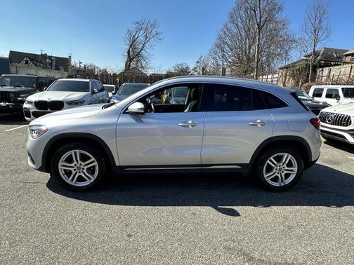 2021 Mercedes-Benz GLA 250 Base 4MATIC