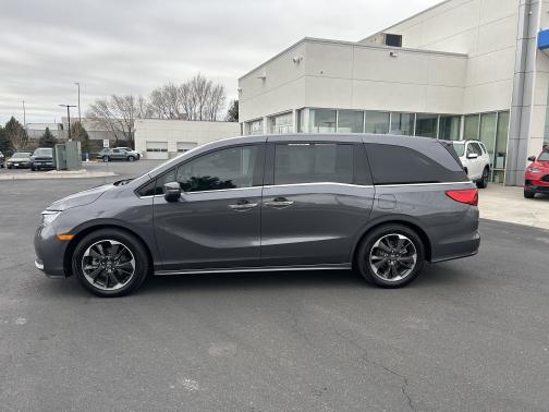 2023 Honda Odyssey 