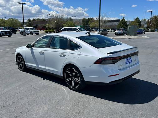 Platinum White Pearl 2024 Honda Accord Hybrid