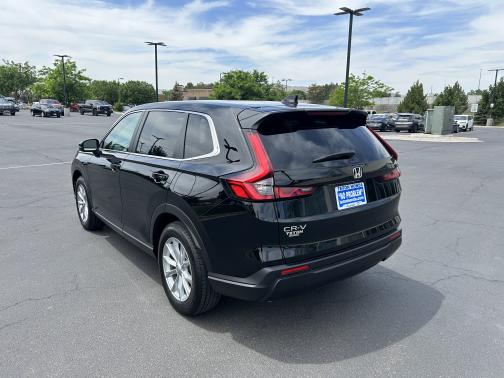 Crystal Black Pearl 2024 Honda CR-V