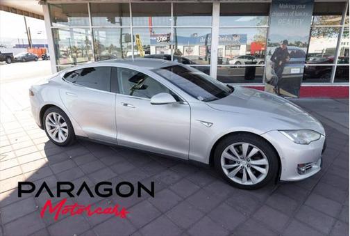 2015 Tesla Model S 70