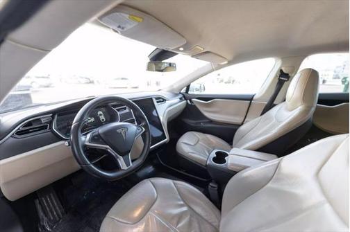 2015 Tesla Model S 70