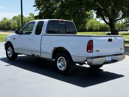 2000 Ford F-150 XL