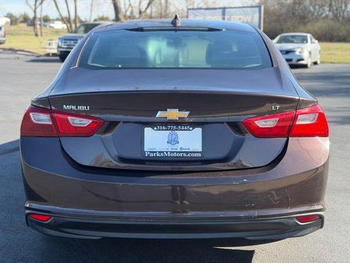 2016 Chevrolet Malibu 1LT