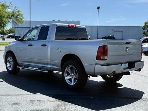 2012 RAM 1500 ST