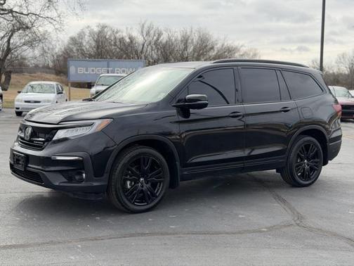 2022 Honda Pilot AWD Black Edition