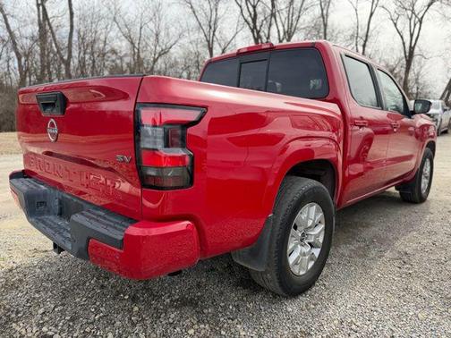 2022 Nissan Frontier SV