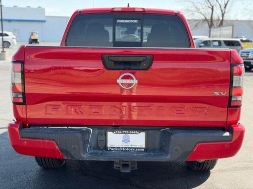 2022 Nissan Frontier SV