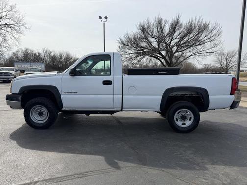 2006 Chevrolet Silverado 2500 Work Truck