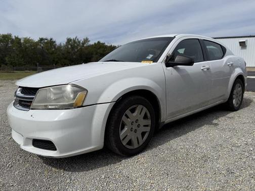 2012 Dodge Avenger SE