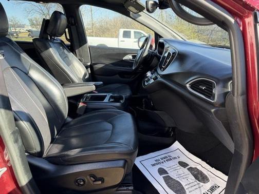 2019 Chrysler Pacifica Touring-L Plus