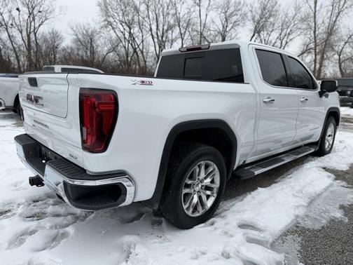 2022 GMC Sierra 1500 SLT