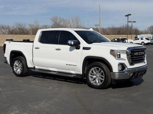 2022 GMC Sierra 1500 SLT