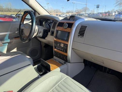 2008 Chrysler Aspen Limited