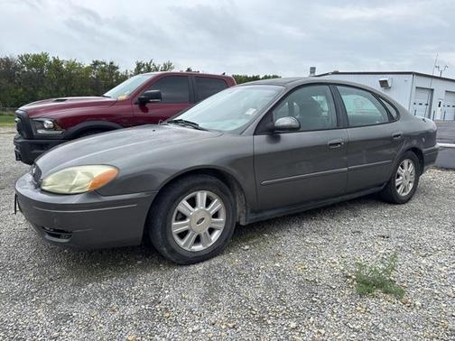 2005 Ford Taurus SEL