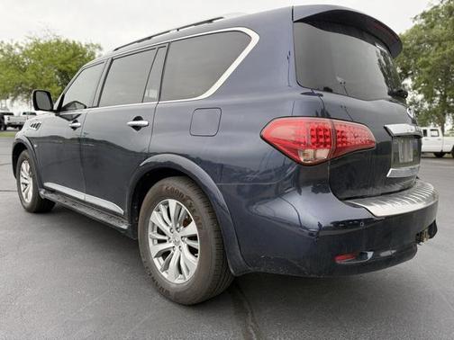 2016 INFINITI QX80 Base