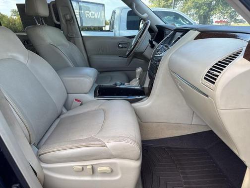 2016 INFINITI QX80 Base