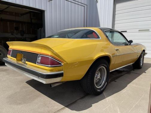 1976 Chevrolet Camaro Base