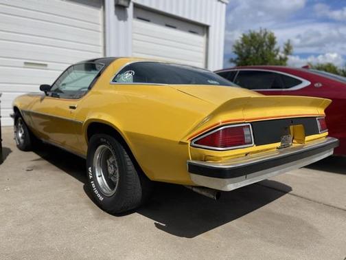 1976 Chevrolet Camaro Base