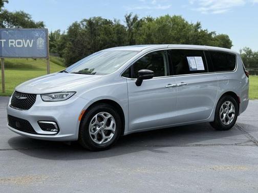 2024 Chrysler Pacifica Limited