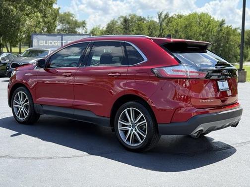 2021 Ford Edge Titanium