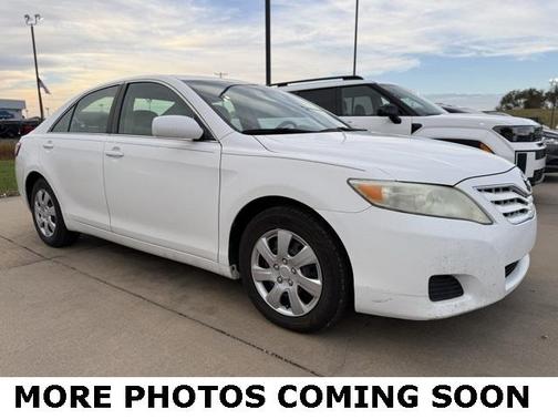 2010 Toyota Camry LE