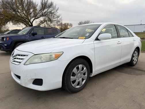 2010 Toyota Camry LE