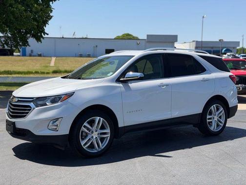 Iridescent Pearl Tricoat 2019 Chevrolet Equinox Premier w/2LZ