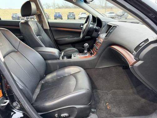 2009 INFINITI G37 Journey